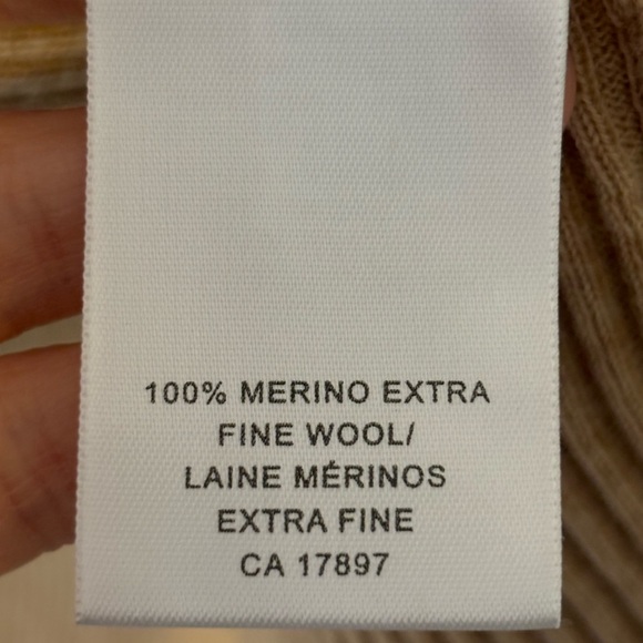 Banana Republic Cardigan S - Picture 5 of 6